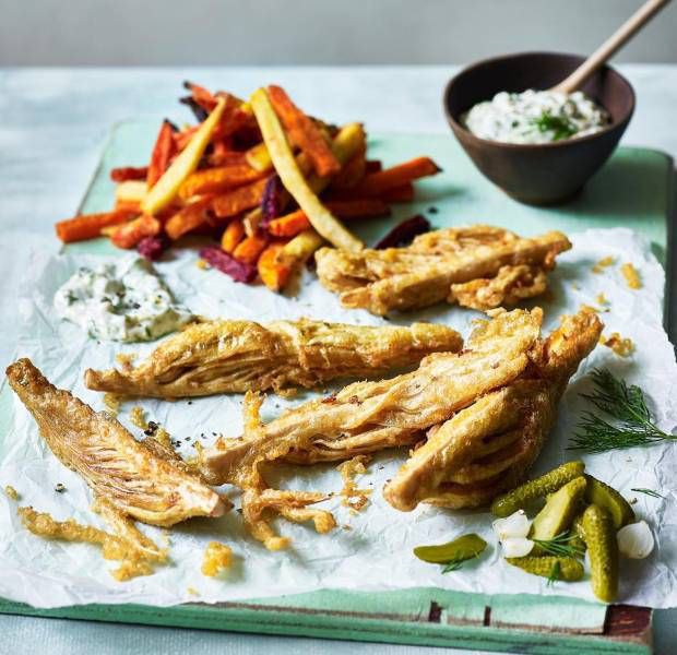 Vegan 'fish'-style goujons and chips with tartare sauce