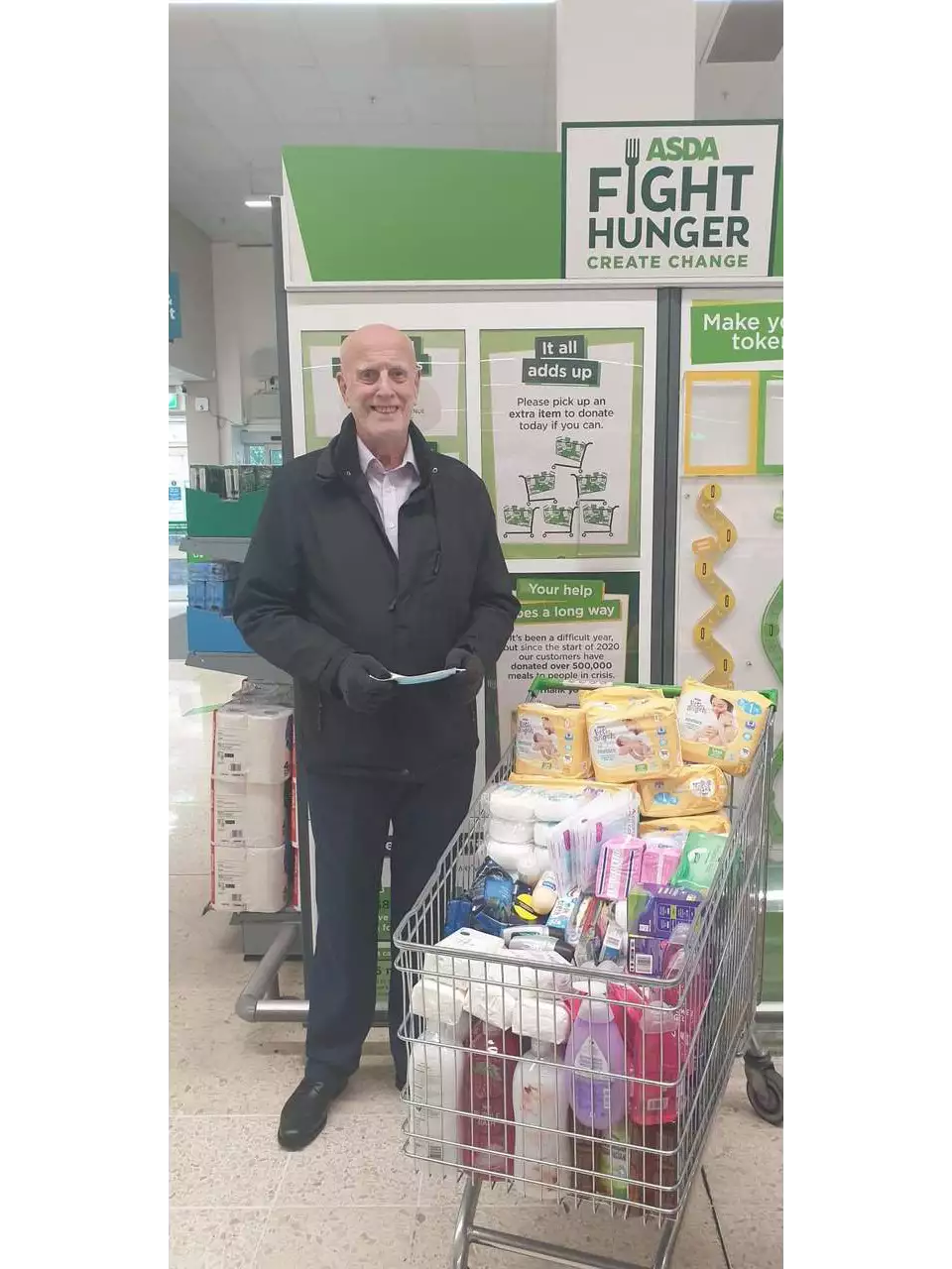 Customer donates to food bank  | Asda Falkirk
