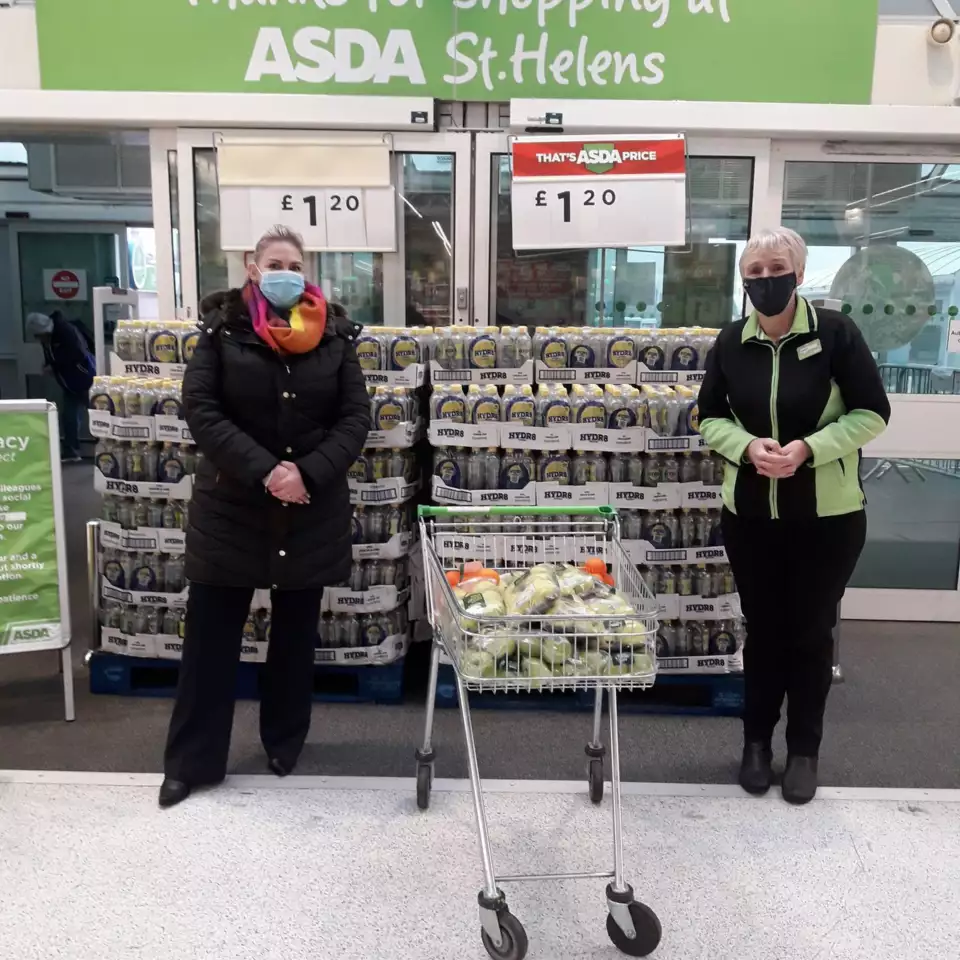 Apples for the pupils at local primary school | Asda St Helens