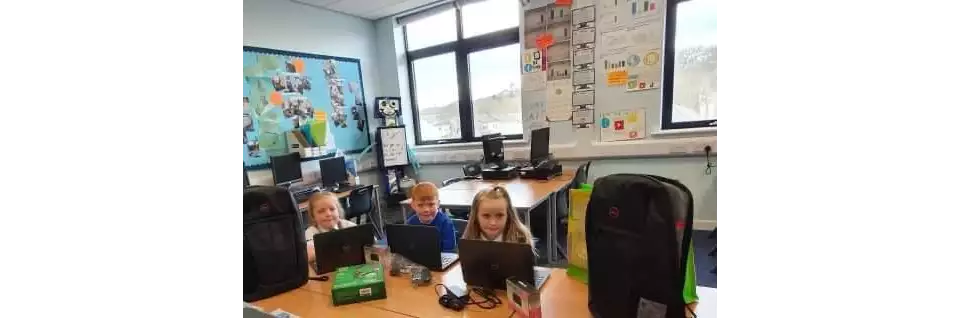 Laptop delivery for Sidlaw View Primary School | Asda Dundee Kirkton