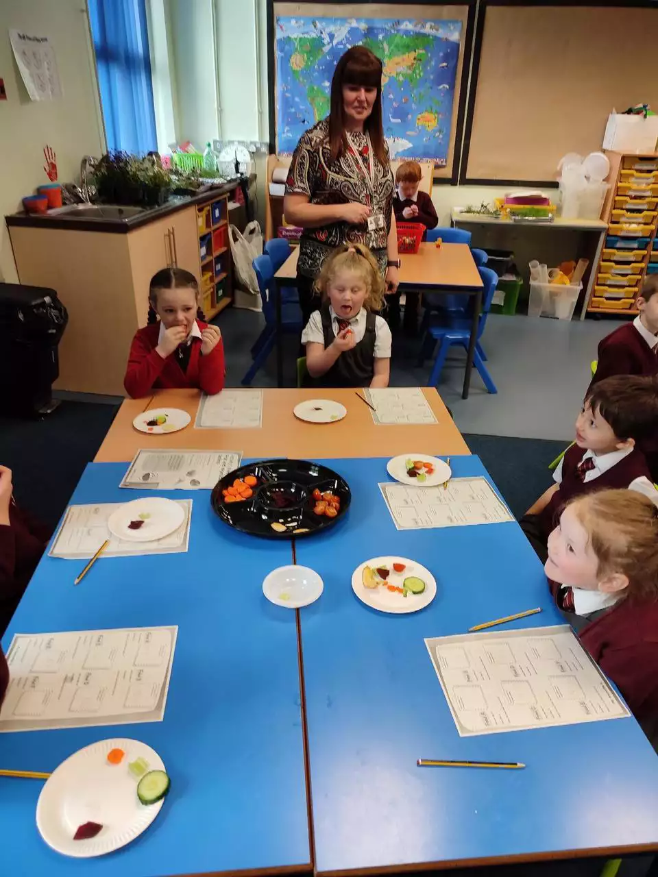 Fruit & Veg Tasting - Halsnead Primary  | Asda Huyton