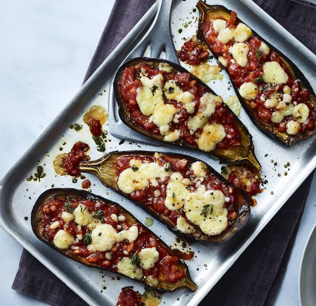 Cheesy baked aubergine with rice and green beans