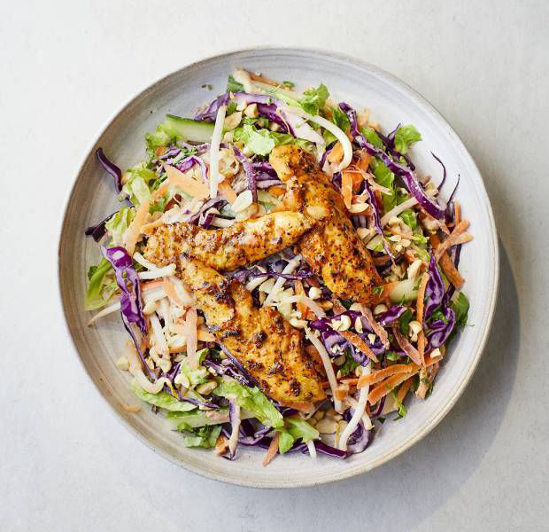 Thai-inspired salad with chicken