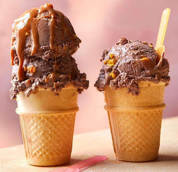 Chocolate caramel honeycomb ice cream