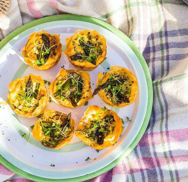 Asparagus and cress muffin-tin quiches