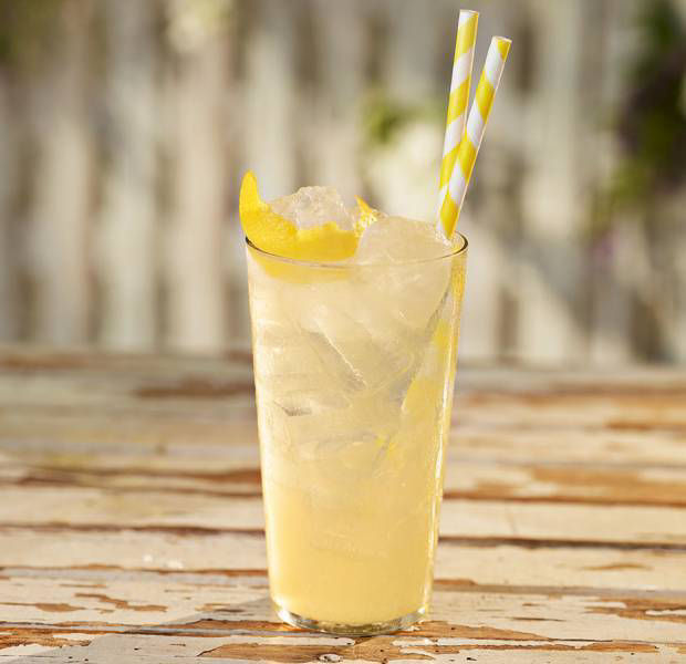 Honey bee tequila cocktail