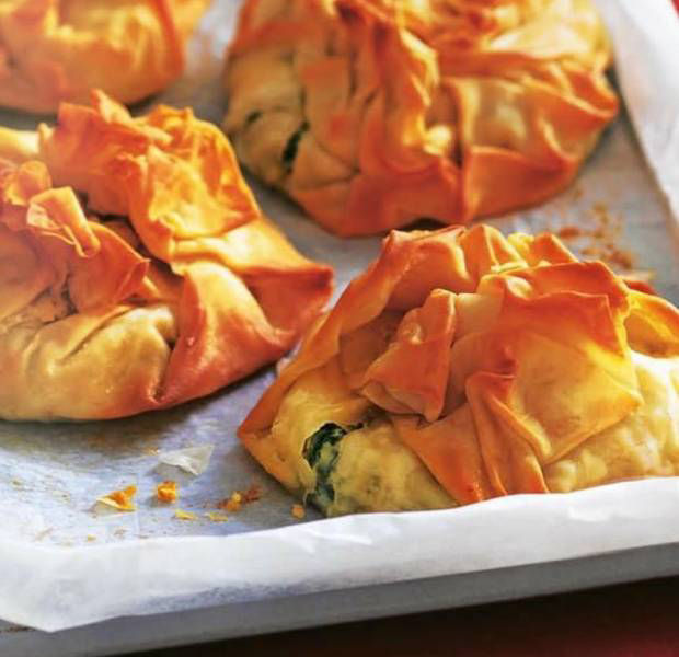Spinach & ricotta filo pastry parcels