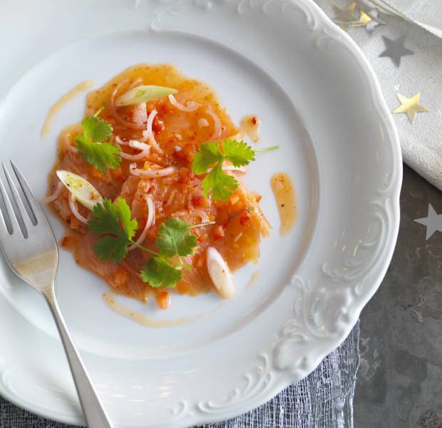 Salmon ceviche with orange and mulled spices