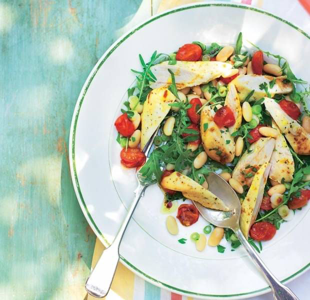 Chicken with roasted tomato & bean salad