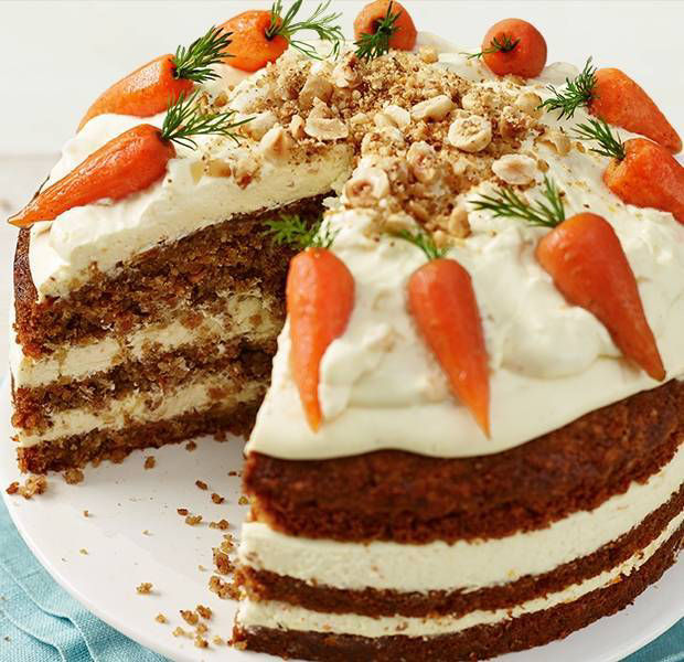 Carrot and cheesecake tower