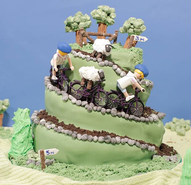 Tour de Yorkshire parkin cake