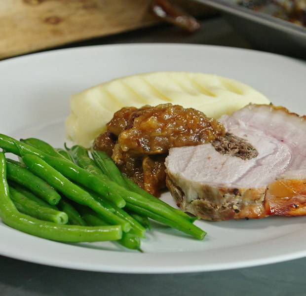 Slow-cooked pork loin with spiced apples
