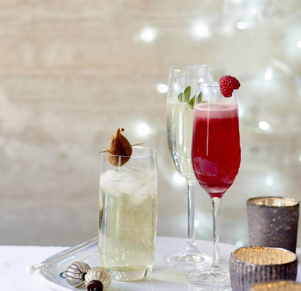 Fig, gin and lemonade Christmas cocktail