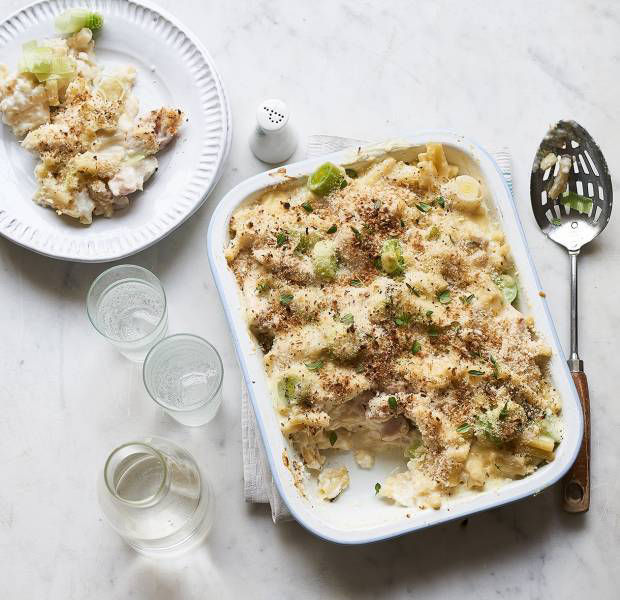 Mac and cheese with chicken and leeks