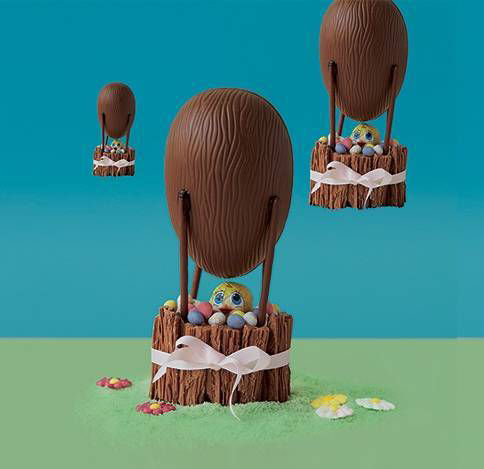 Chocolate balloon cake