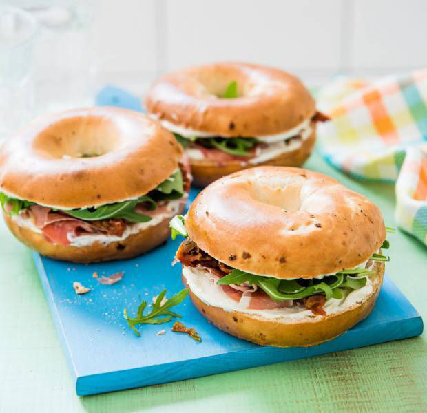 Prosciutto and rocket brunch bagels