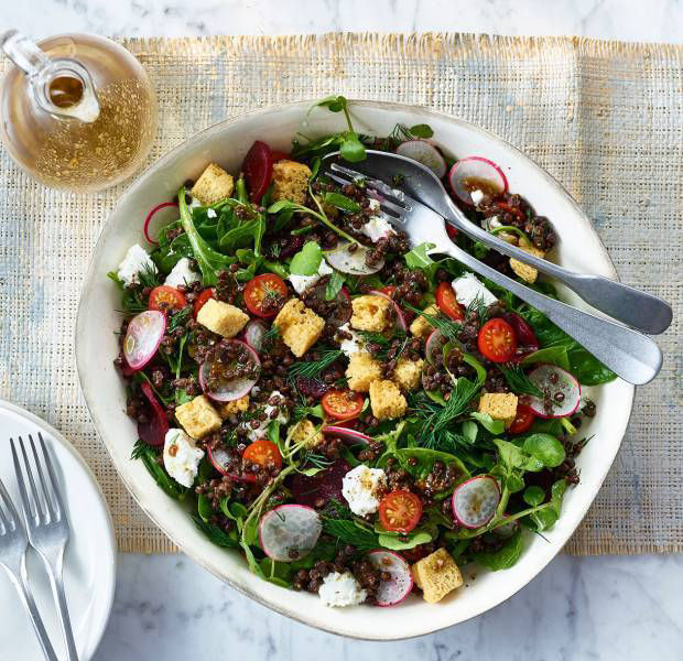 Goat's cheese, watercress, puy lentil & tomato salad
