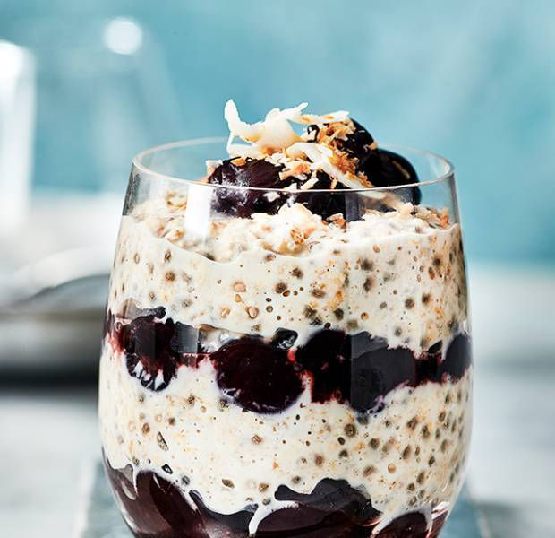 Cherry and coconut overnight oats