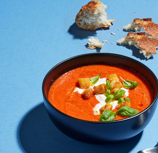 Roasted tomato and pepper soup