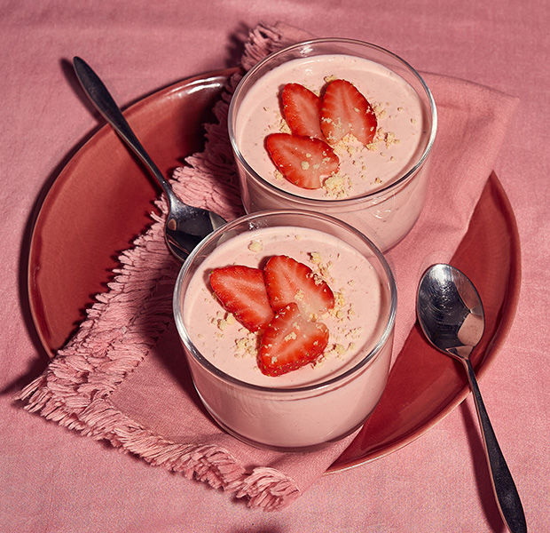 Strawberry and prosecco possets 