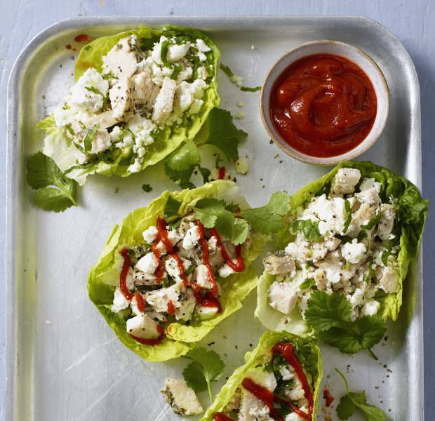 Lettuce cups with marinated chicken
