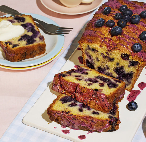 Easy blueberry and yoghurt loaf cake