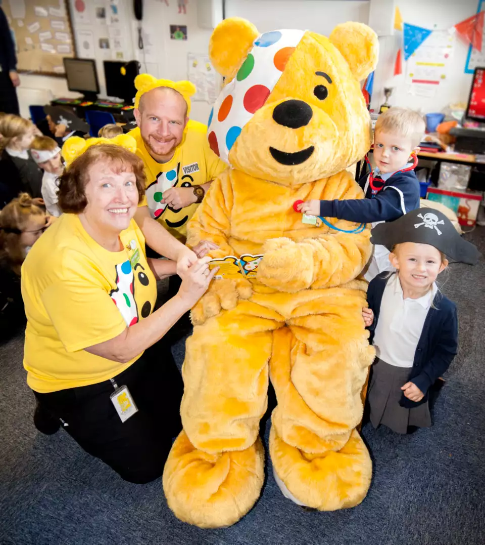 Pudsey visits Park Spring Primary School in Pudsey with Asda colleagues Sandra and Phil