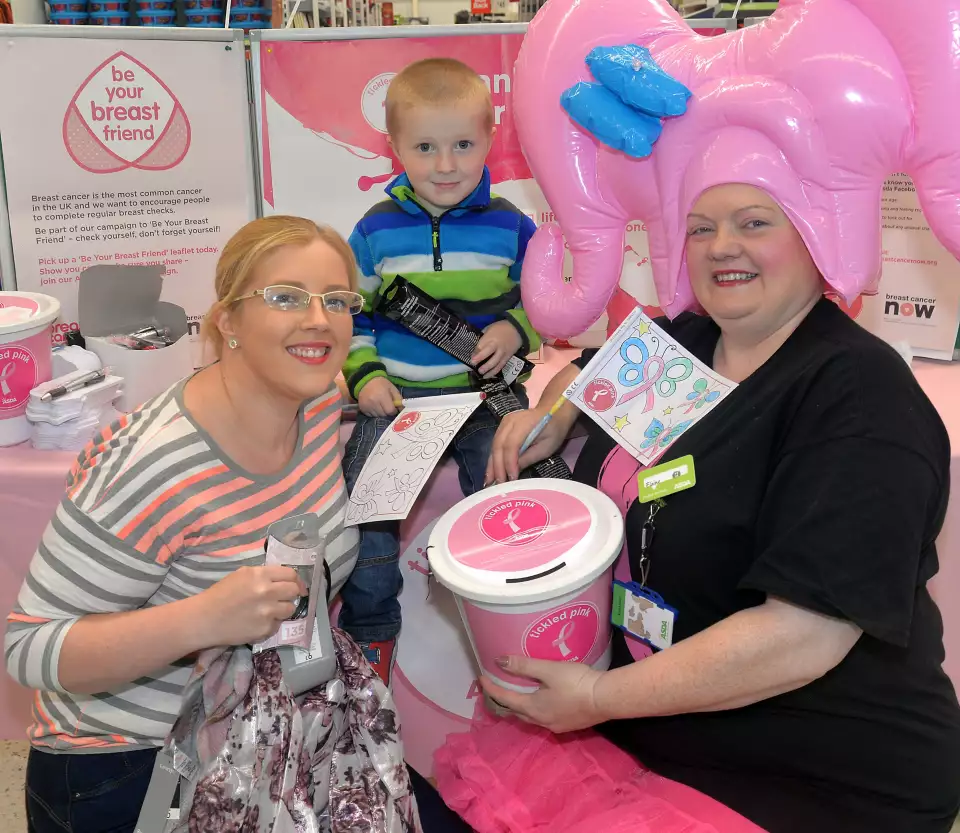 Colleagues support Tickled Pink 2017 at Asda Portadown
