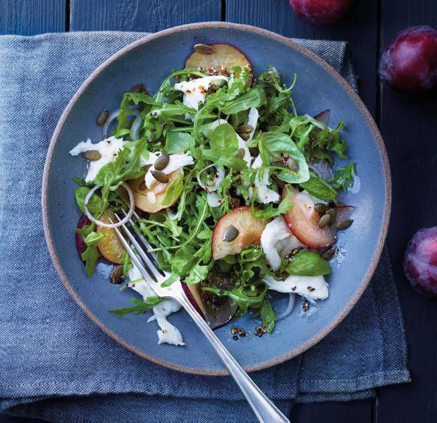 Plum, rocket and mozzarella salad with a tangy dressing
