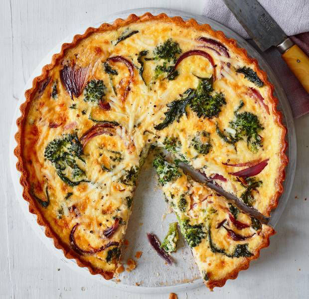 Broccoli and goat's cheese tart