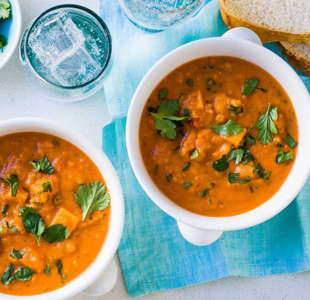 Moroccan-spiced sweet potato and lentil soup